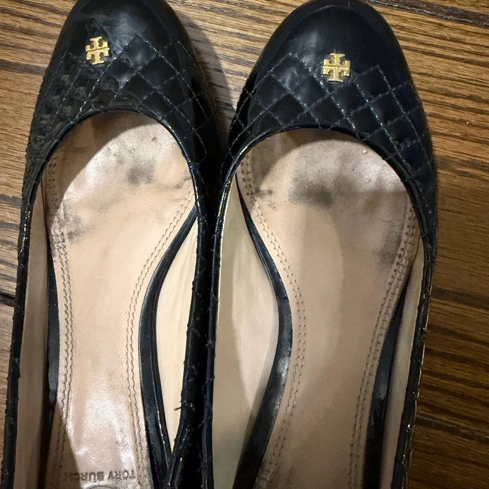 Tory Burch Black Quilted Women's Flats, Sz 9 - Picture 5 of 6